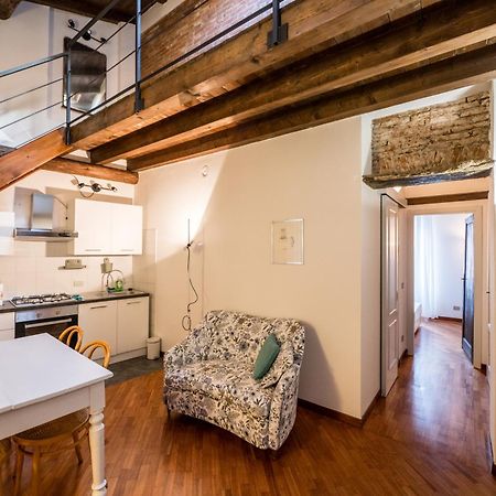 Wonderful Two Floors Apartment Милано Екстериор снимка